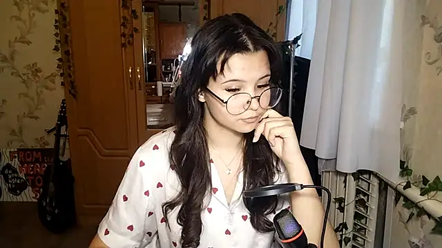 Adilily online show from May 2026 03:06:02 PM