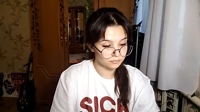 Adilily online show from June 2026 03:23:01 PM