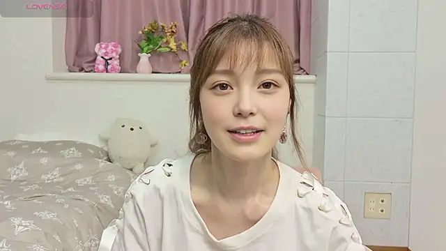 Snapshot of -Ria1022- chatting on June 2026 03:17:01 PM -Ria1022- online show from June 2026 03:17:01 PM