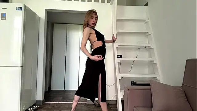 amilia-sexygirl online show from June 2026 12:26:01 AM