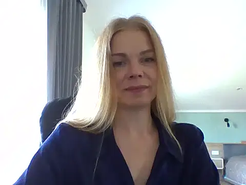 Snapshot of Tina5394 chatting on June 2026 08:26:01 AM Tina5394 online show from June 2026 08:26:01 AM