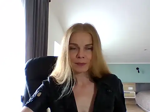 Snapshot of Tina5394 chatting on June 2026 09:07:02 AM Tina5394 online show from June 2026 09:07:02 AM