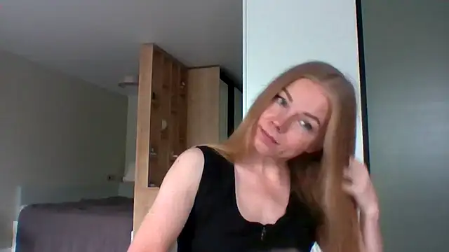 Snapshot of Tina5394 chatting on July 2026 05:49:01 AM Tina5394 online show from July 2026 05:49:01 AM