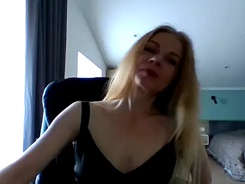 Snapshot of Tina5394 chatting on June 2026 05:26:02 AM Tina5394 online show from June 2026 05:26:02 AM