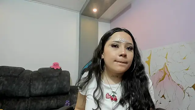 Miiarouse   online show from June 2026 04:24:01 AM