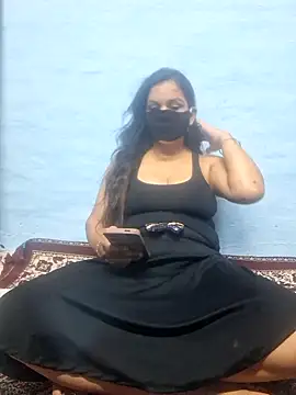 Snapshot of Curvy_Sakhi chatting on May 2026 05:41:01 PM Curvy Sakhi online show from May 2026 05:41:01 PM