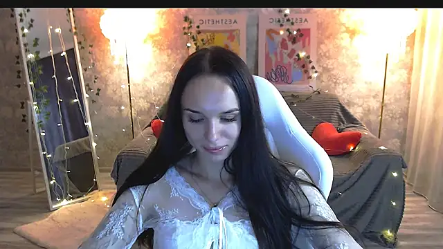 Snapshot of NicoleMerz chatting on June 2026 07:12:02 PM NicoleMerz online show from June 2026 07:12:02 PM
