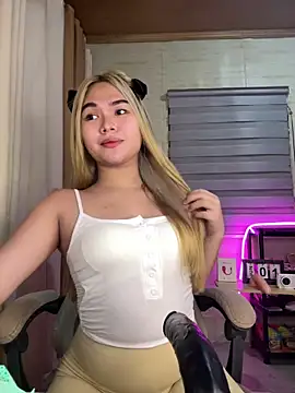 sundayrose online show from June 2026 02:06:02 PM