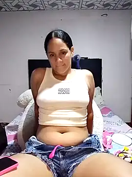 Snapshot of Cielo_777_ chatting on June 2026 02:56:01 AM Cielo 777 online show from June 2026 02:56:01 AM