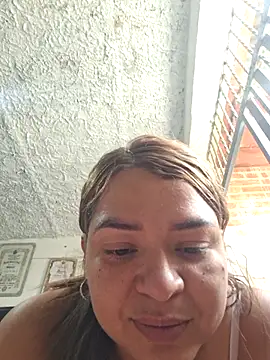 leonorq online show from May 2026 05:29:02 PM