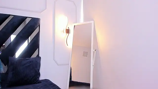 Eilie xxx online show from May 2026 03:41:02 PM