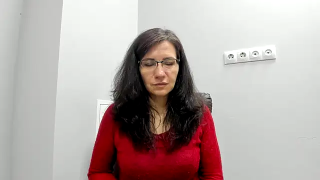 Snapshot of Miss_Heliena chatting on May 2026 07:36:01 AM Miss Heliena online show from May 2026 07:36:01 AM