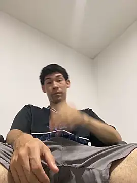 Snapshot of mathias_camil chatting on June 2026 06:02:02 AM mathias camil online show from June 2026 06:02:02 AM