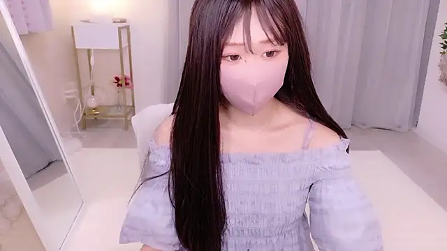 Snapshot of YURInya_ chatting on June 2026 12:06:02 PM YURInya online show from June 2026 12:06:02 PM