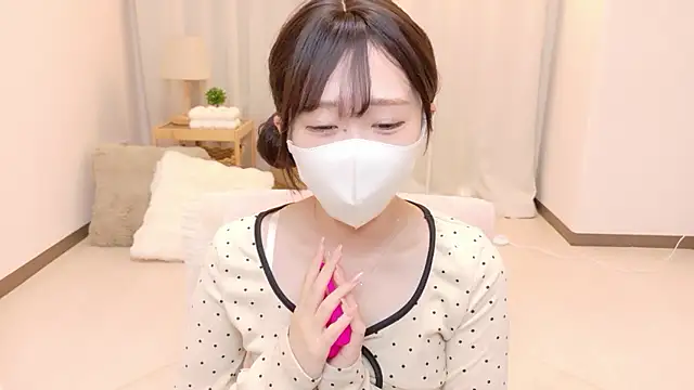 Snapshot of YURInya_ chatting on July 2026 12:28:01 PM YURInya online show from July 2026 12:28:01 PM