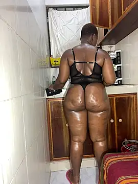 Snapshot of curvy_queen89 chatting on July 2026 06:14:02 AM curvy queen89 online show from July 2026 06:14:02 AM