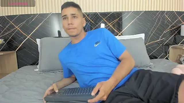 Mauro boy online show from June 2026 08:36:02 PM