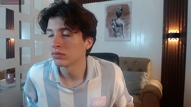 Marcoviolet online show from July 2026 07:36:02 PM