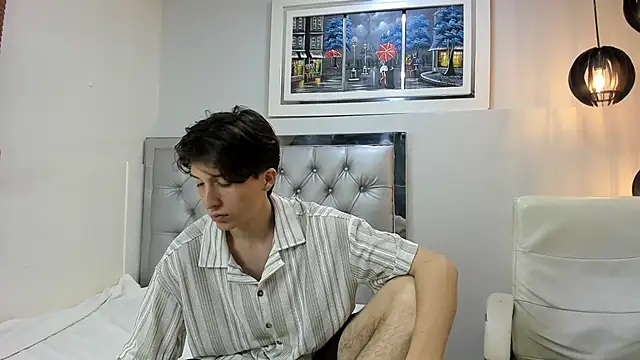 Marcoviolet online show from June 2026 12:32:01 PM
