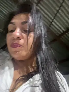 Snapshot of kloee_kann chatting on June 2026 01:24:01 AM kloee kann online show from June 2026 01:24:01 AM