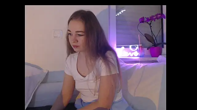 MellowKitty online show from June 2026 03:51:01 AM