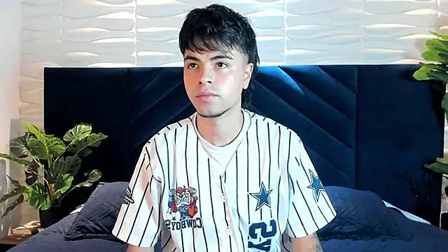 FedeViale online show from June 2026 08:08:02 PM