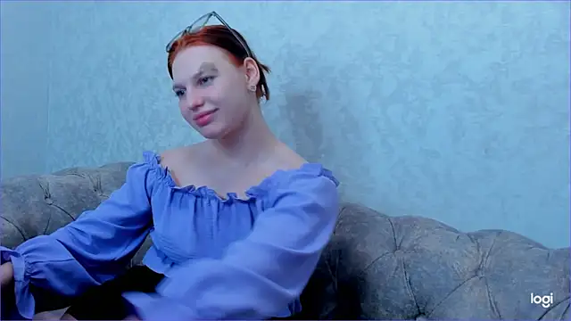 Snapshot of Nora_Finch chatting on June 2026 11:27:01 AM Nora Finch online show from June 2026 11:27:01 AM