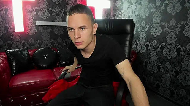 SamsonBev online show from May 2026 08:20:01 PM