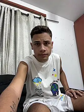 Snapshot of Luxury_Guy chatting on June 2026 11:27:02 PM Luxury Guy online show from June 2026 11:27:02 PM