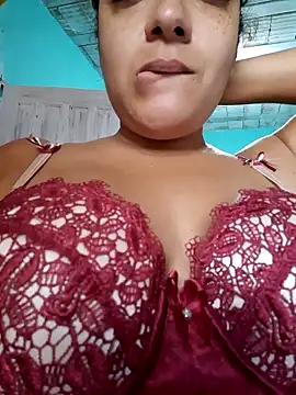 bruninhasurfi online show from June 2026 04:28:02 PM