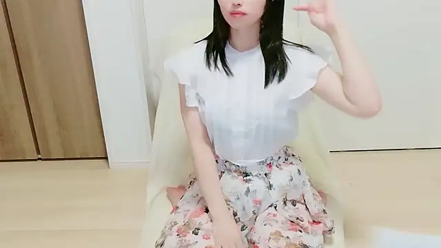 SUxMIxRE online show from July 2026 04:47:01 PM