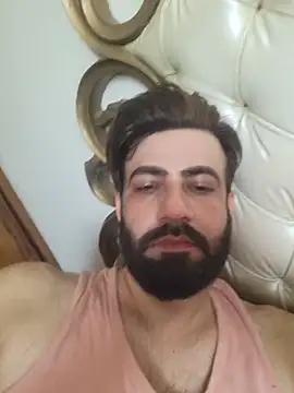 Snapshot of Bad_Mundaaa chatting on June 2026 05:12:01 AM Bad Mundaaa online show from June 2026 05:12:01 AM
