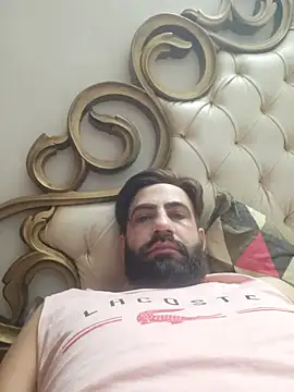 Snapshot of Bad_Mundaaa chatting on June 2026 05:58:02 PM Bad Mundaaa online show from June 2026 05:58:02 PM