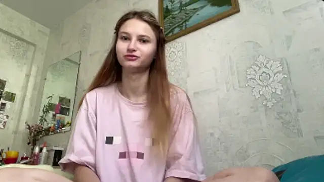 Snapshot of HeIen_cute chatting on July 2026 07:48:02 AM HeIen cute online show from July 2026 07:48:02 AM