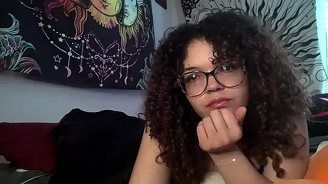 PrettyyPrincess online show from June 2026 05:39:02 PM