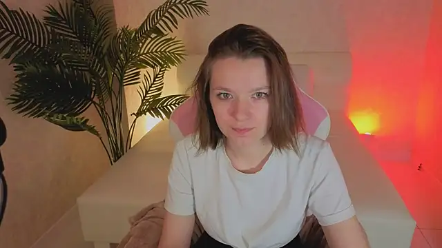 kira hatti online show from May 2026 01:11:01 AM