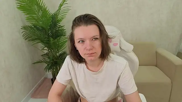 kira hatti online show from June 2026 01:10:01 AM