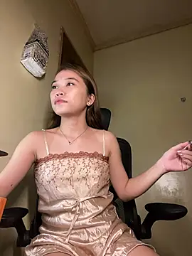 Snapshot of Alluringx_amara chatting on July 2026 04:02:02 PM Alluringx amara online show from July 2026 04:02:02 PM