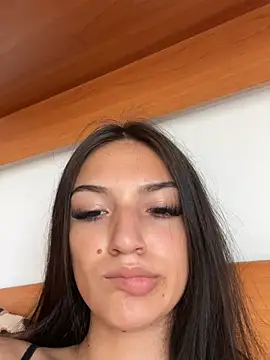 simina22 online show from August 2026 01:50:01 PM