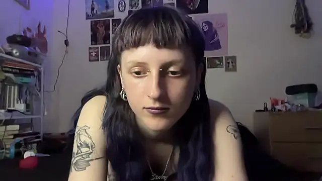 batzy666 online show from June 2026 12:05:02 PM
