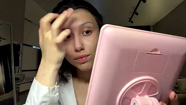 Snapshot of Alicekitty67 chatting on June 2026 03:11:02 PM Alicekitty67 online show from June 2026 03:11:02 PM