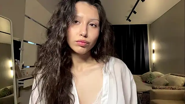 Snapshot of Alicekitty67 chatting on June 2026 03:39:02 PM Alicekitty67 online show from June 2026 03:39:02 PM