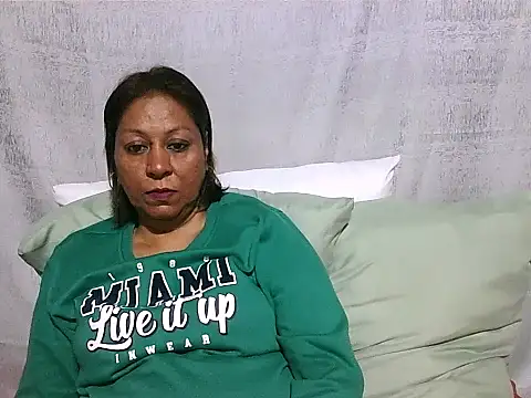 IndianSexyMilf69 online show from June 2026 03:01:01 AM