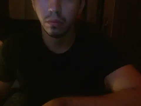 Snapshot of Fer_Ti chatting on May 2026 01:50:01 PM Fer Ti online show from May 2026 01:50:01 PM