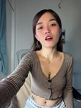 Snapshot of kendra_zz chatting on July 2026 05:23:02 AM kendra zz online show from July 2026 05:23:02 AM