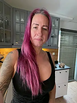 GermanMilfJasmin online show from July 2026 07:26:01 AM