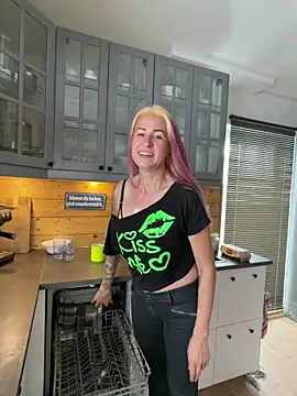 GermanMilfJasmin online show from June 2026 09:54:01 AM