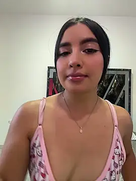 HaileyBieber  online show from June 2026 10:53:02 PM