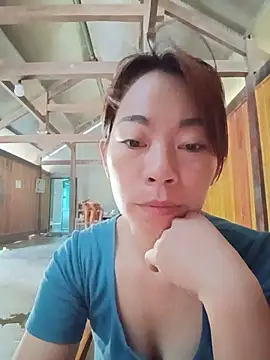 -Trinina- online show from May 2026 10:43:02 AM