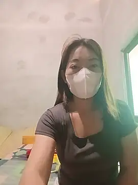 Snapshot of -Trinina- chatting on June 2026 05:40:02 AM -Trinina- online show from June 2026 05:40:02 AM